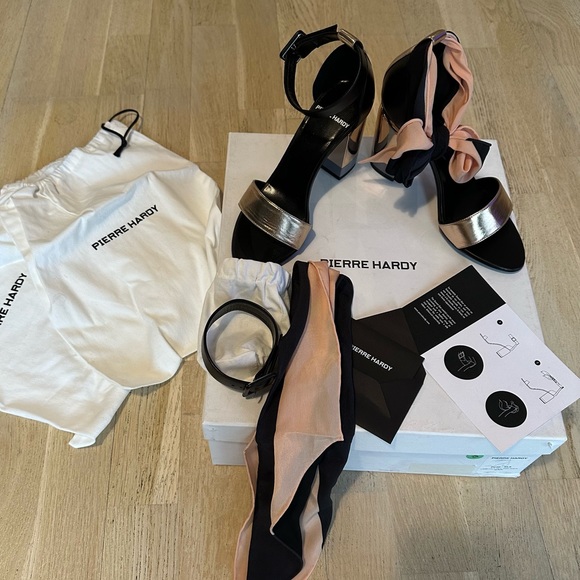 BNWT Pierre Hardy - Iconic Sweet Memphis Sandal 35.5 - Picture 9 of 11